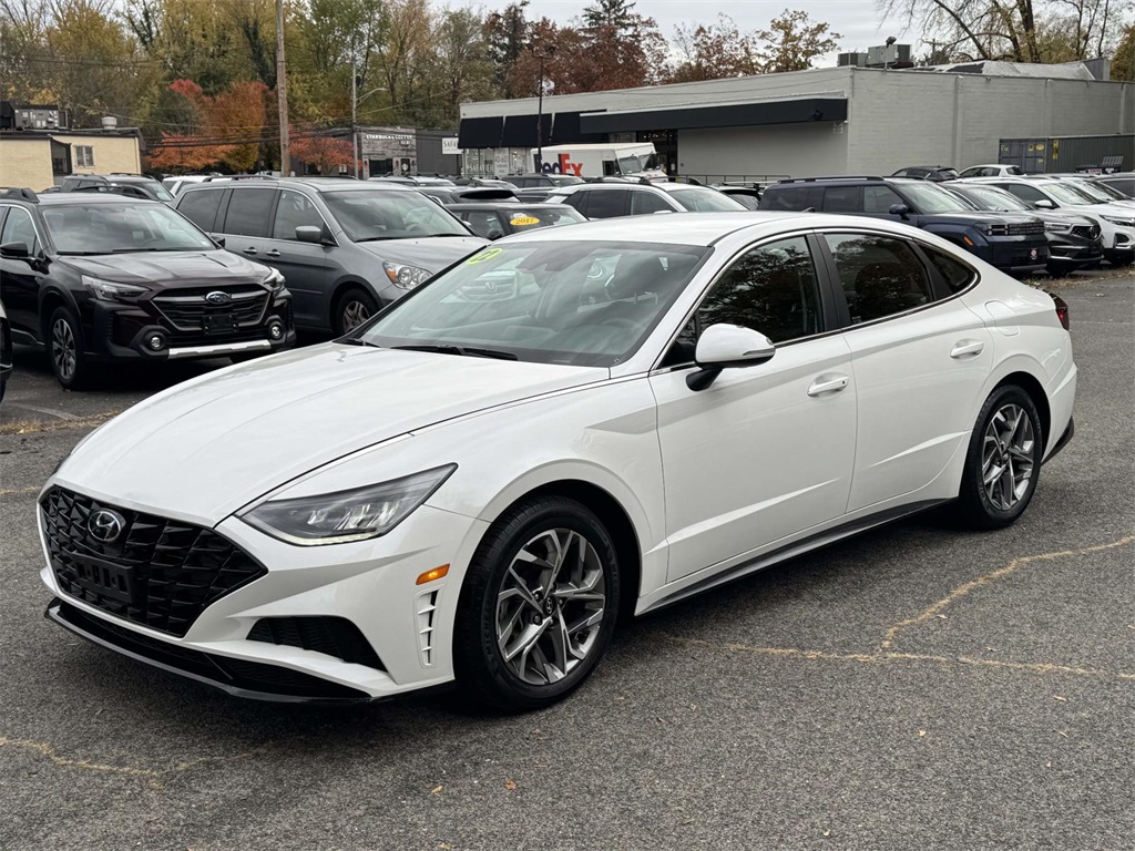 2022 Hyundai Sonata SEL photo 3
