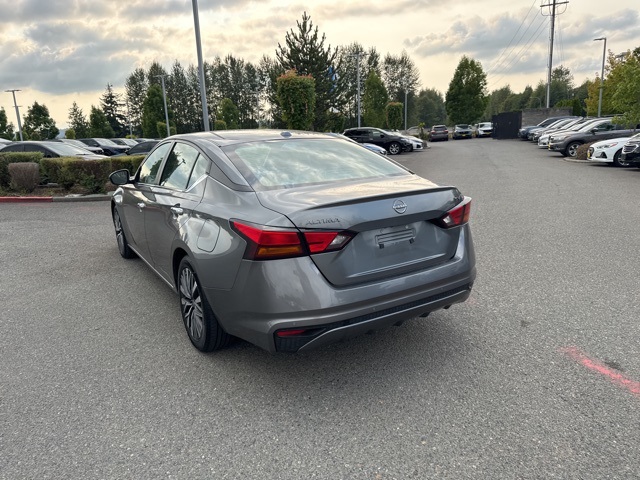 2023 Nissan Altima 2.5 SV photo 7