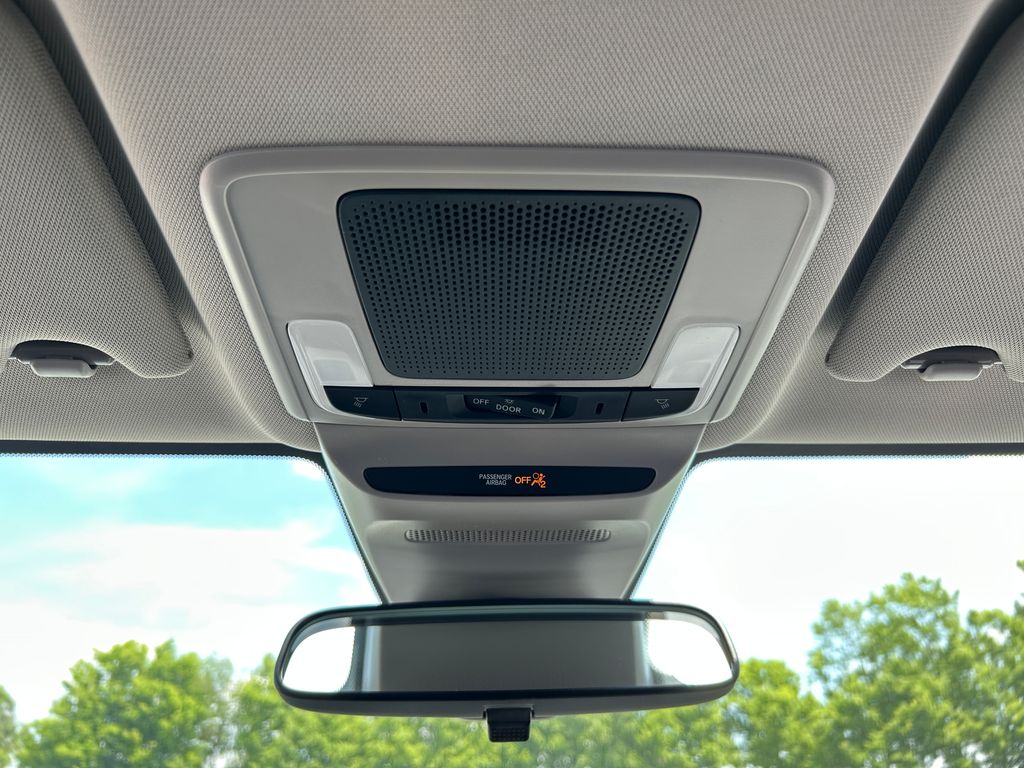 2026 Honda HR-V LX photo 11