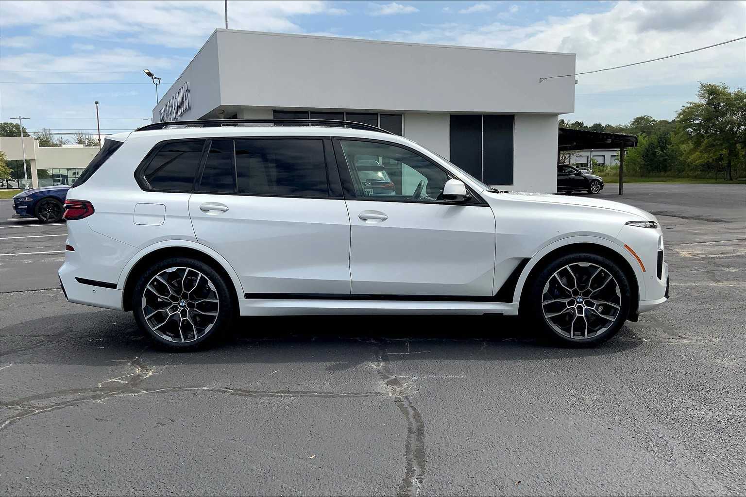 2023 Bmw X7 xDrive40i photo 32