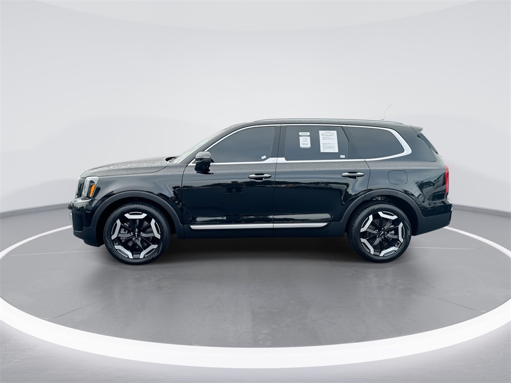 2024 Kia Telluride S photo 5