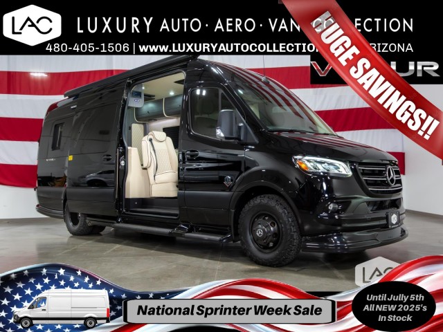 2025 OGV Luxury Coach V-TOUR RWD 10-Pass/Sleeps-2 VB Air-Ride