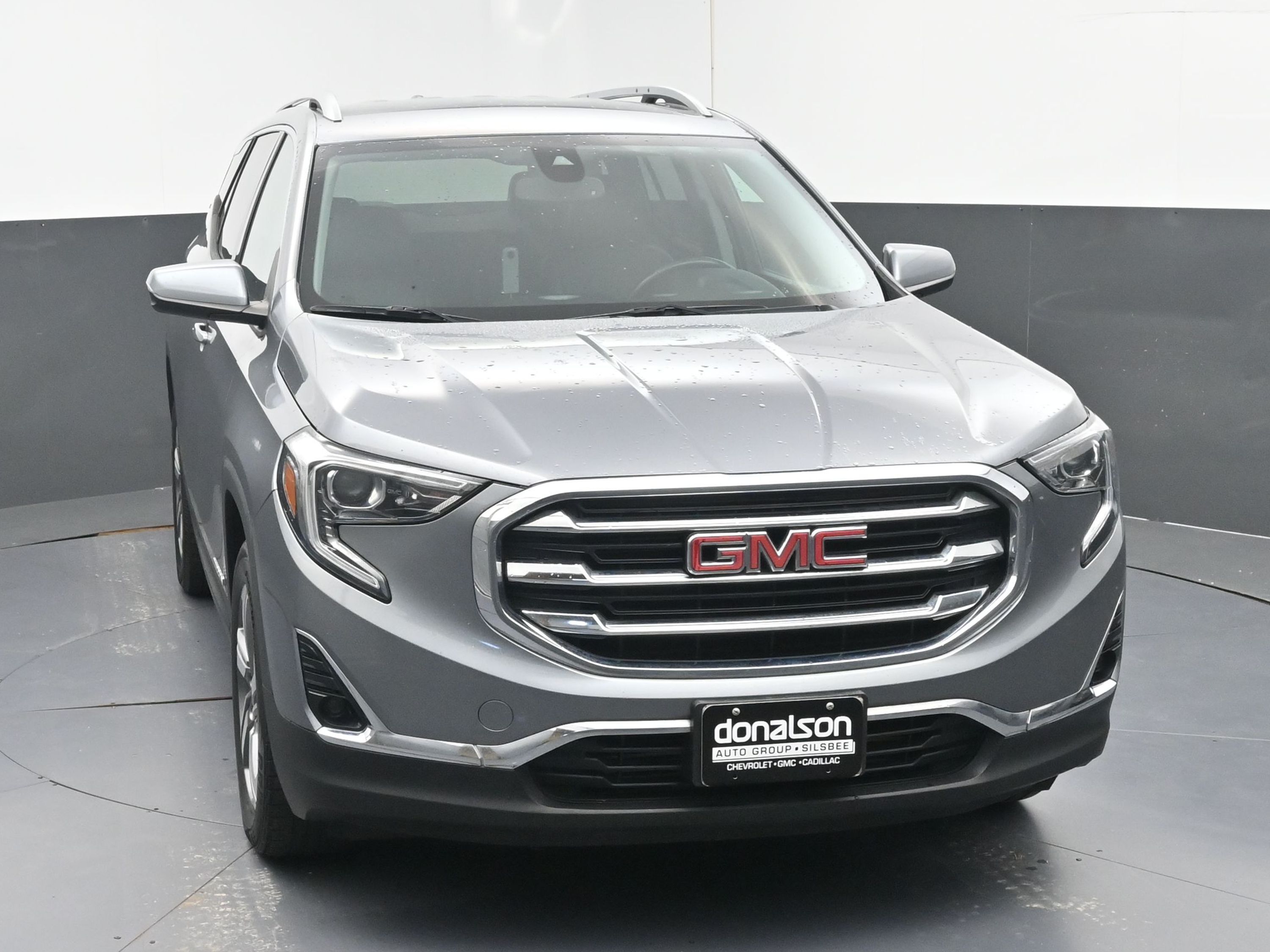 2020 Gmc Terrain SLT photo 2