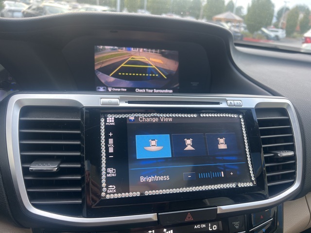 2017 Honda Accord Hybrid EX-L photo 19