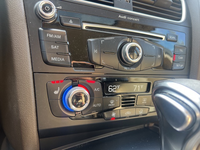 2014 Audi A4 2.0T Premium Plus photo 18