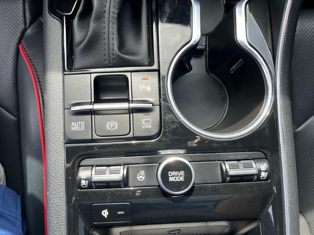 2024 Kia K5 GT photo 26