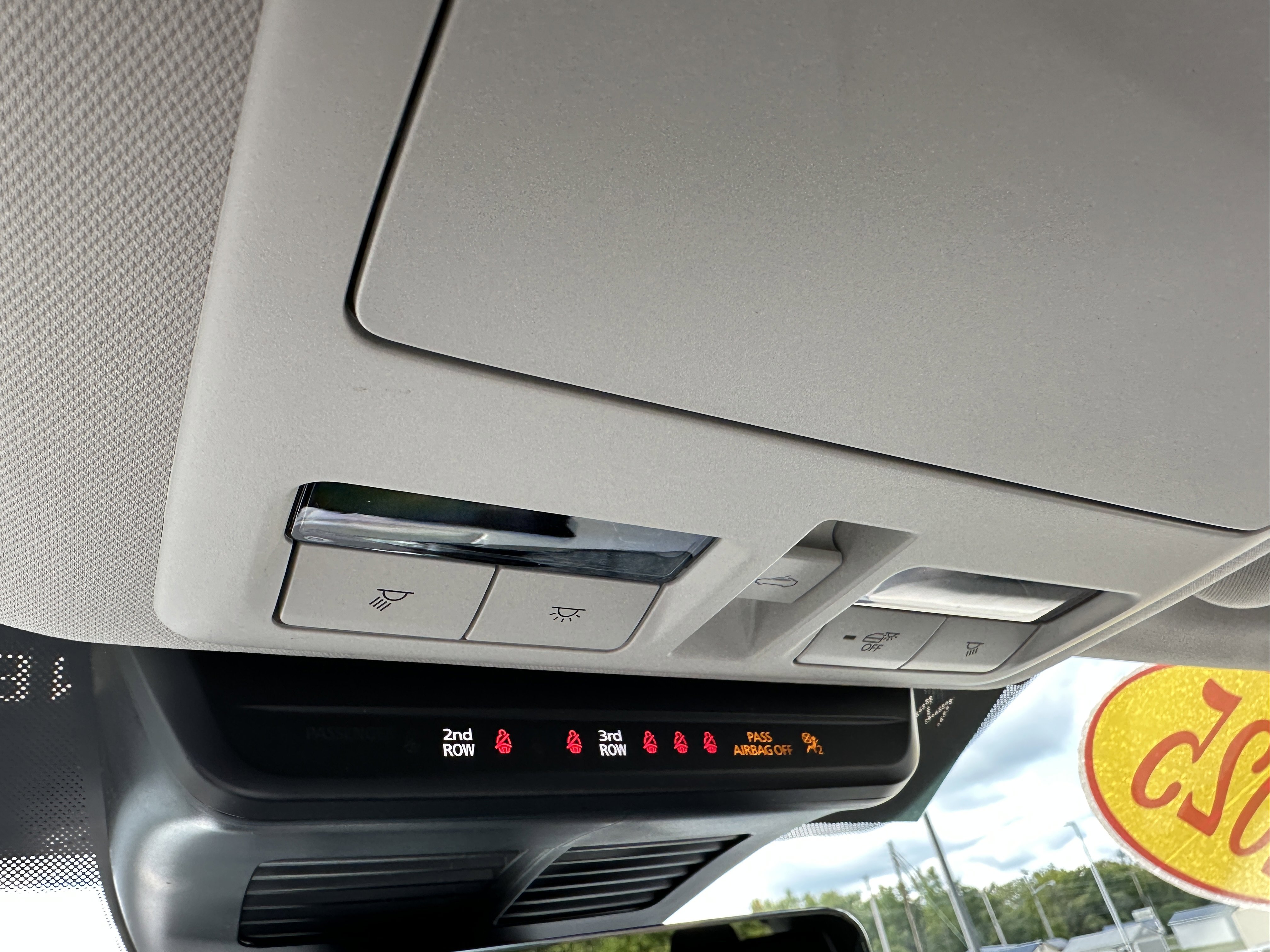 2025 Mazda CX-90 Premium photo 4