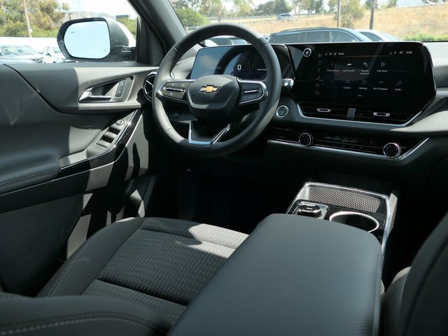 2026 Chevrolet Equinox LT photo 22