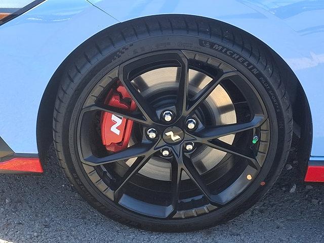 2025 Hyundai Elantra N photo 4