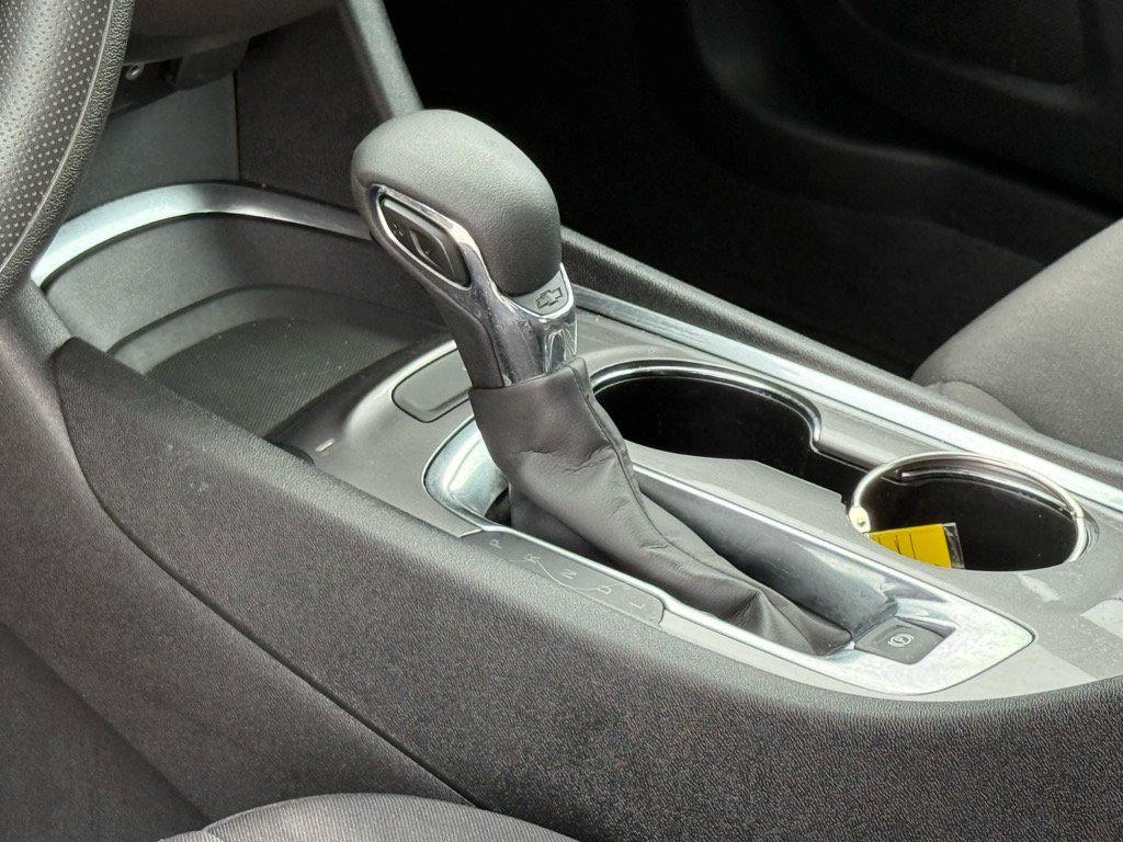 2023 Chevrolet Malibu 1LT photo 18