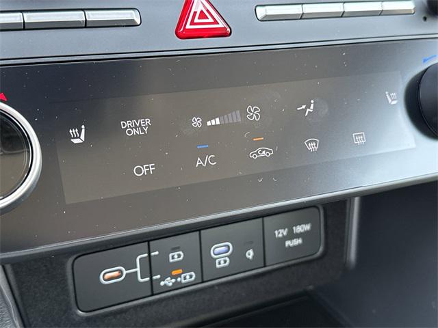 2025 Hyundai Sonata Hybrid SEL photo 19