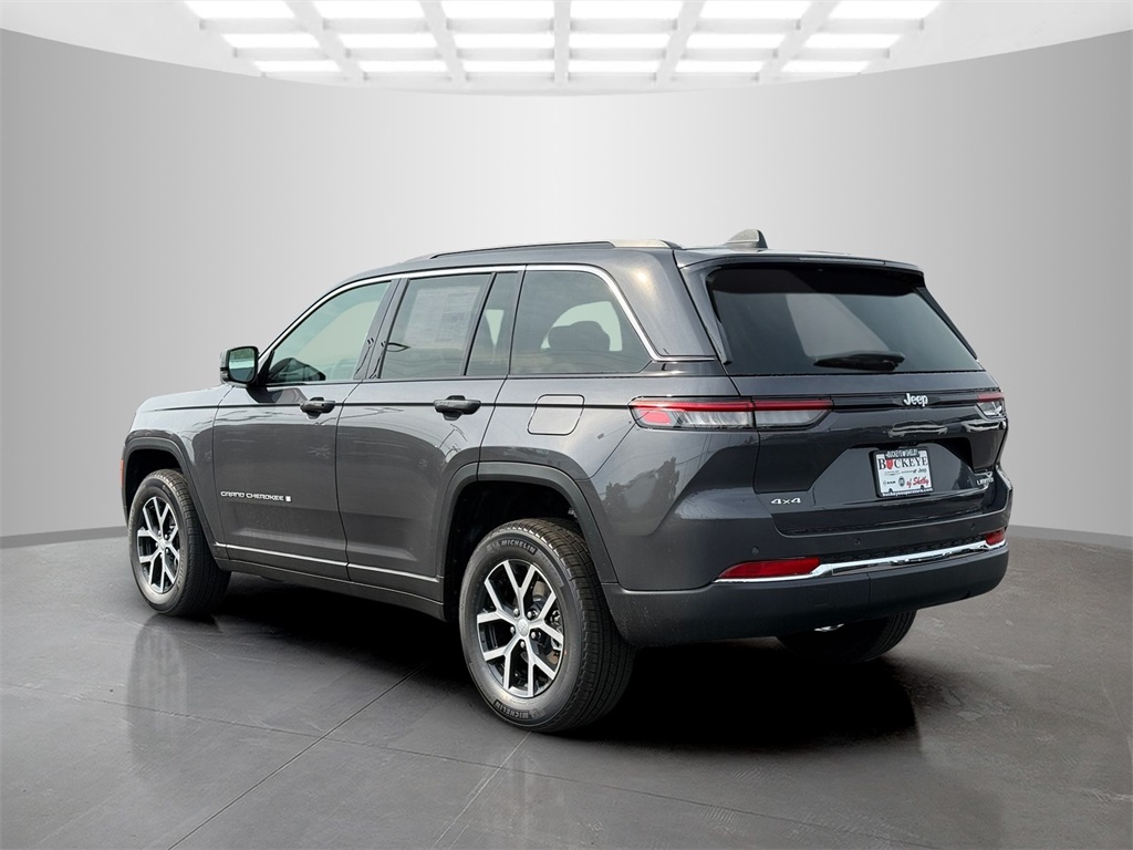 2025 Jeep Grand Cherokee Limited photo 4