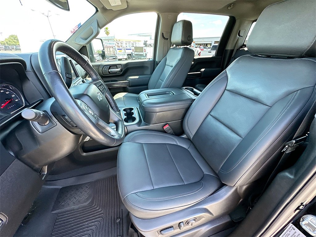 2022 Chevrolet Silverado 3500HD LTZ photo 14
