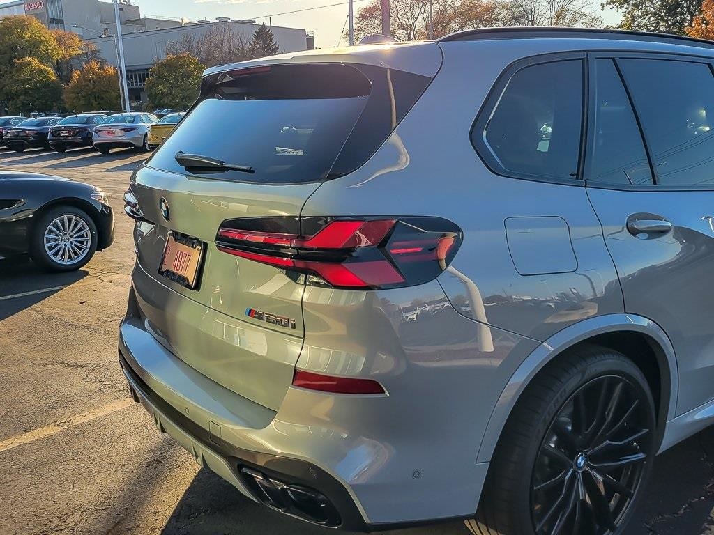 2025 Bmw X5 M60i photo 4