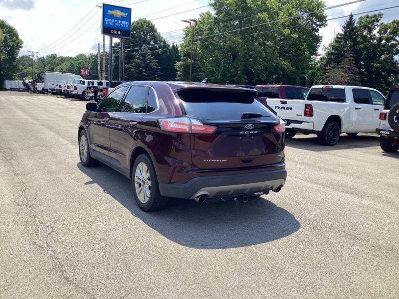 2021 Ford Edge Titanium photo 5