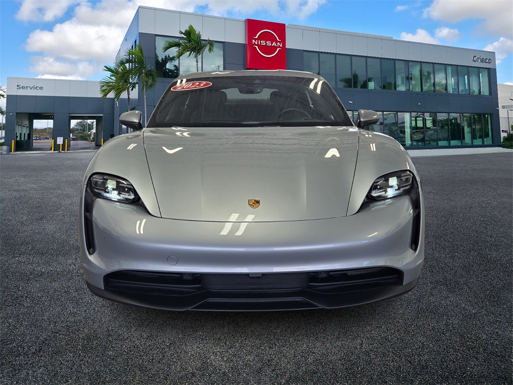 2023 Porsche Taycan Base's photo