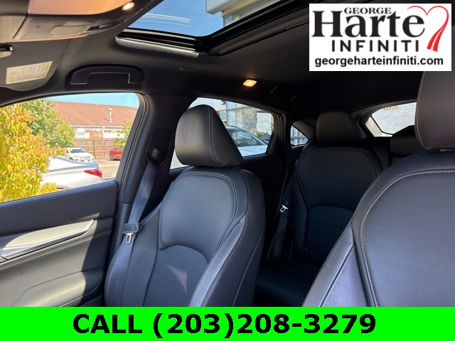 2024 Infiniti QX55 Essential photo 18