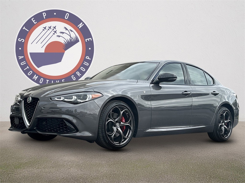 2024 Alfa Romeo Giulia Ti's photo