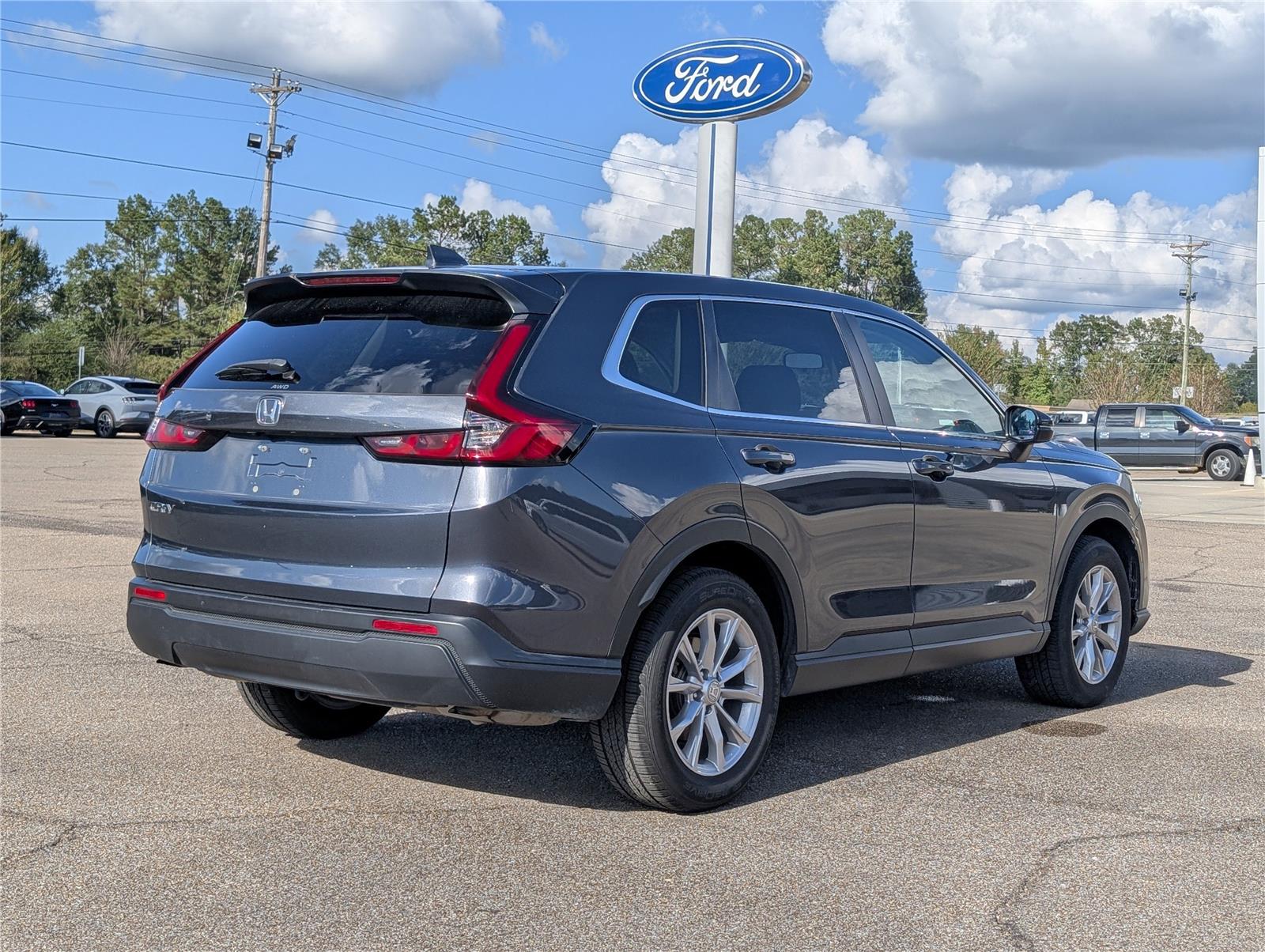 2023 Honda CR-V EX photo 2