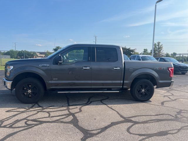 2015 Ford F-150 XLT photo 3