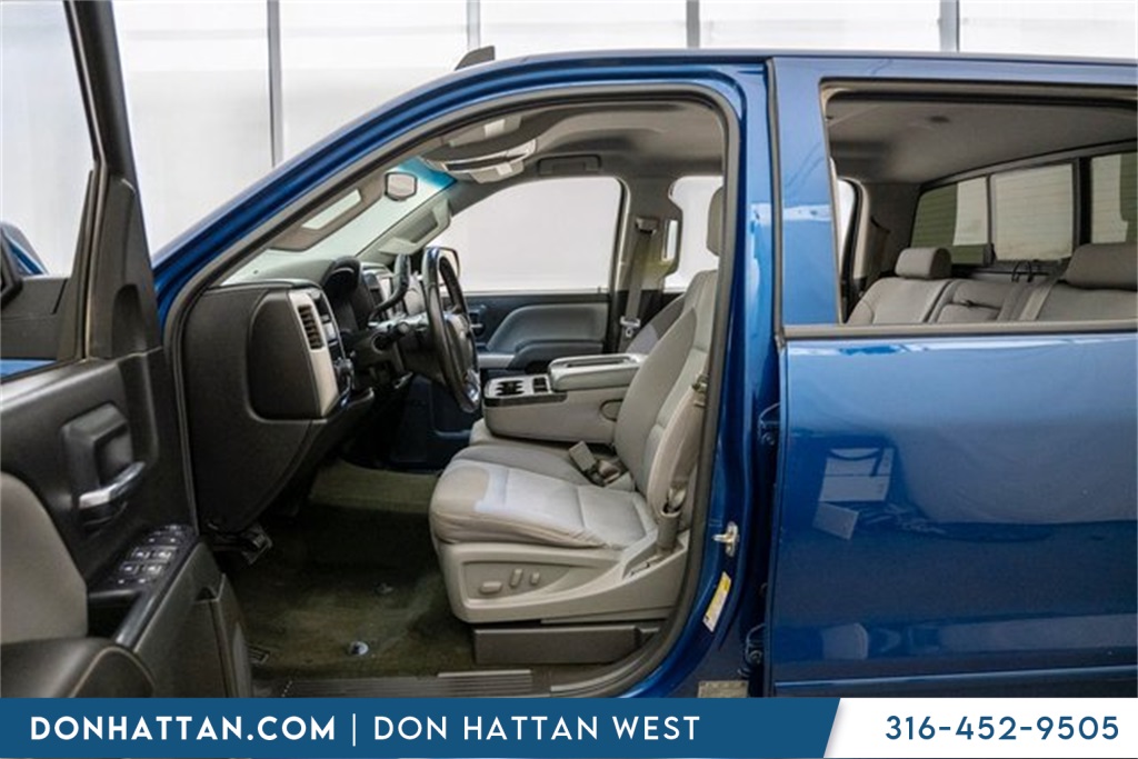 2016 Chevrolet Silverado 1500 LT photo 4