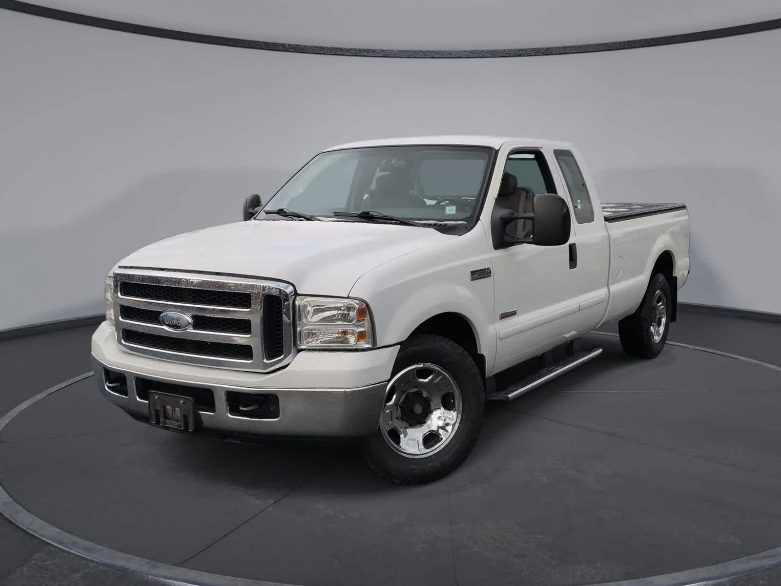 2007 Ford F-350 Super Duty XL's photo