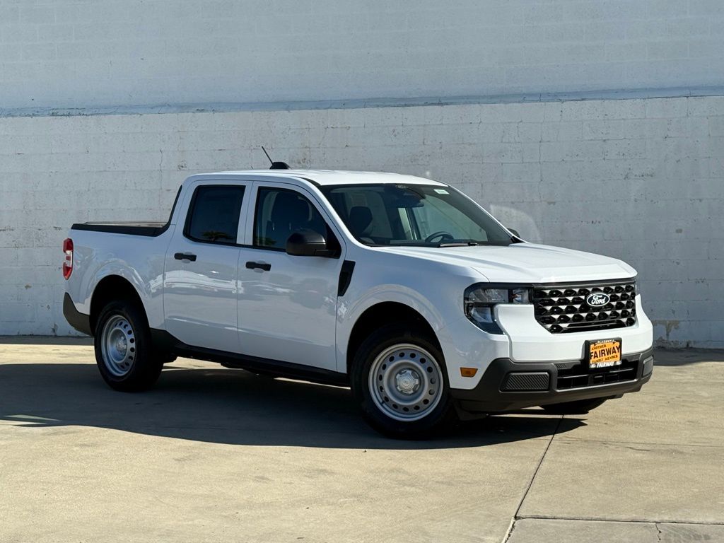 2026 Ford Maverick XL's photo