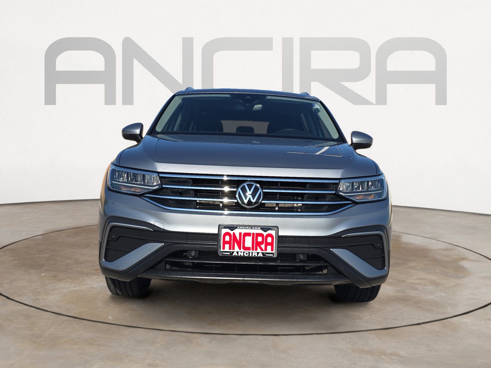 2023 Volkswagen Tiguan SE photo 5