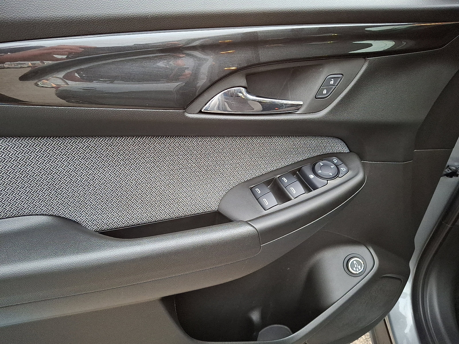 2024 Chevrolet Trailblazer LT photo 10