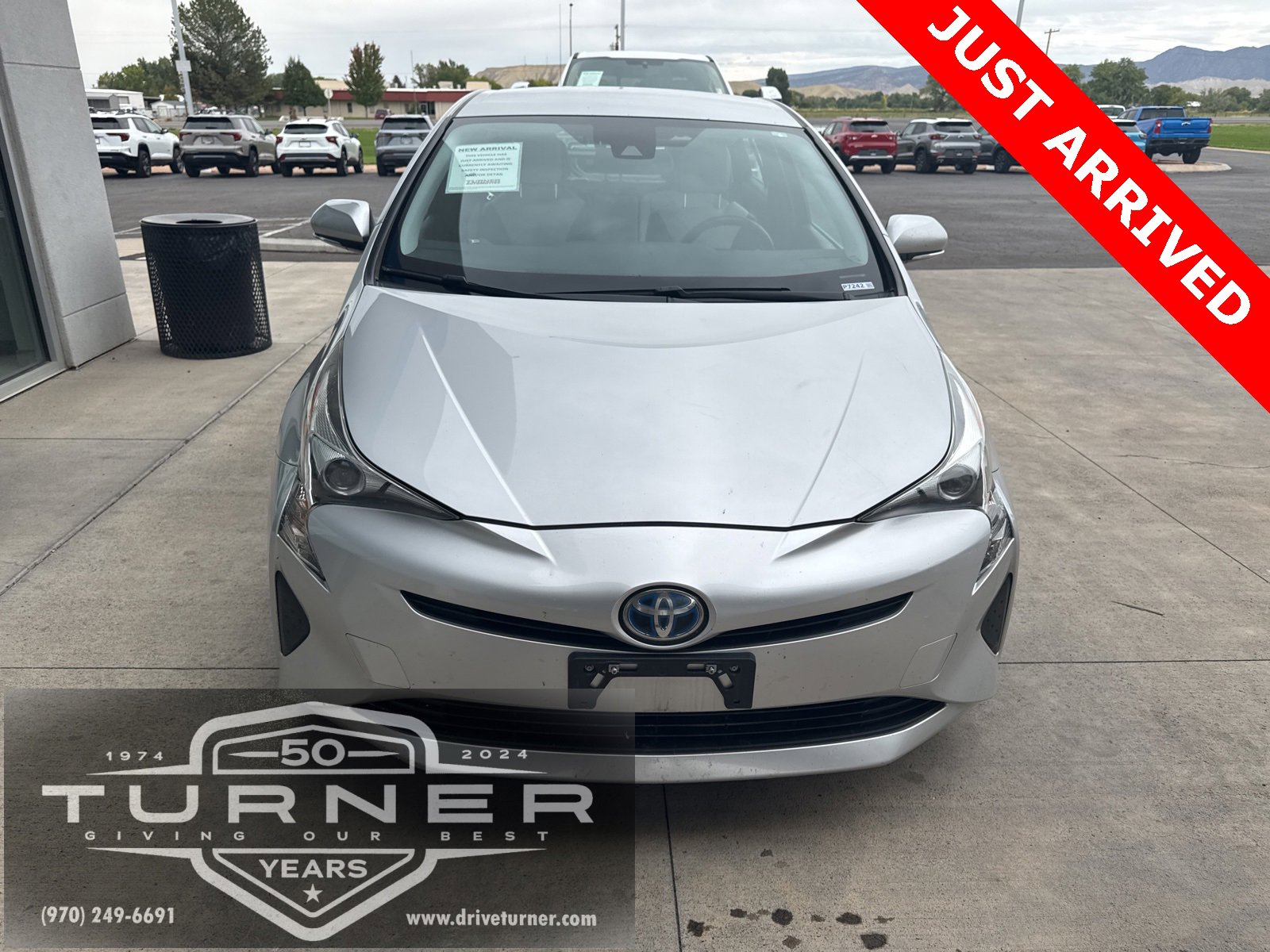 2017 Toyota Prius Two Eco Three Four Touring photo 2