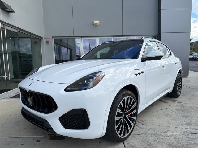 2023 Maserati Grecale Modena photo 3