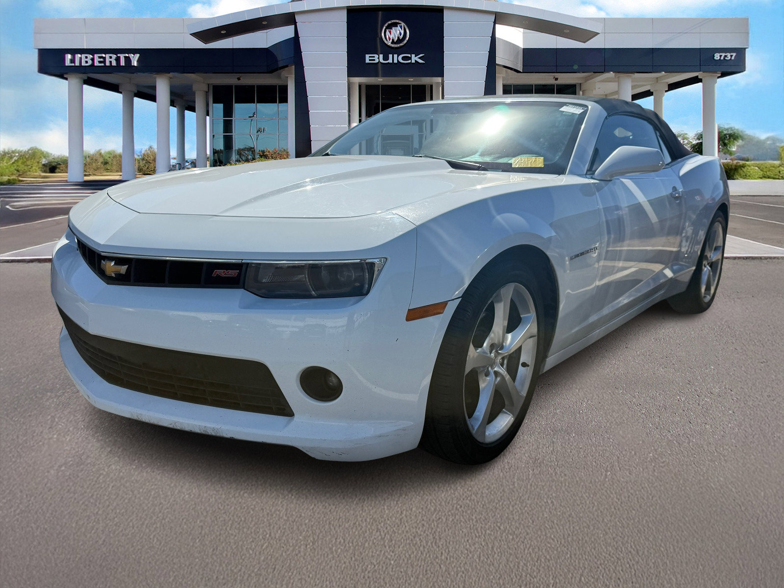 2015 Chevrolet Camaro 1LT photo 3