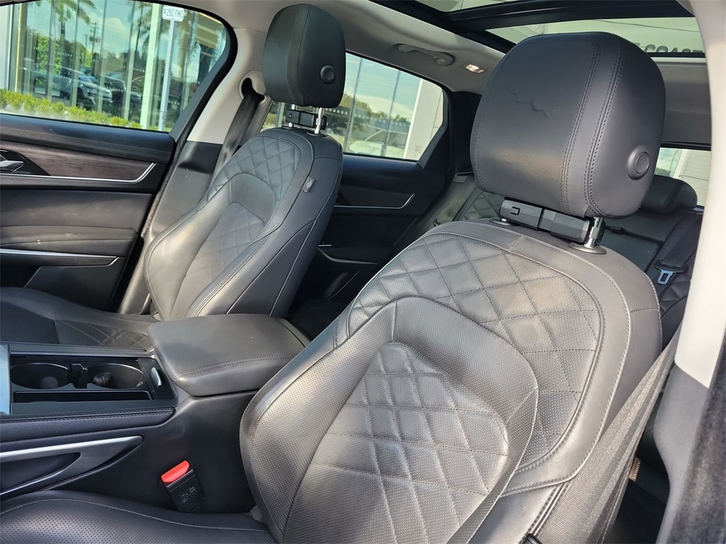 2021 Jaguar F-PACE P250 S photo 23