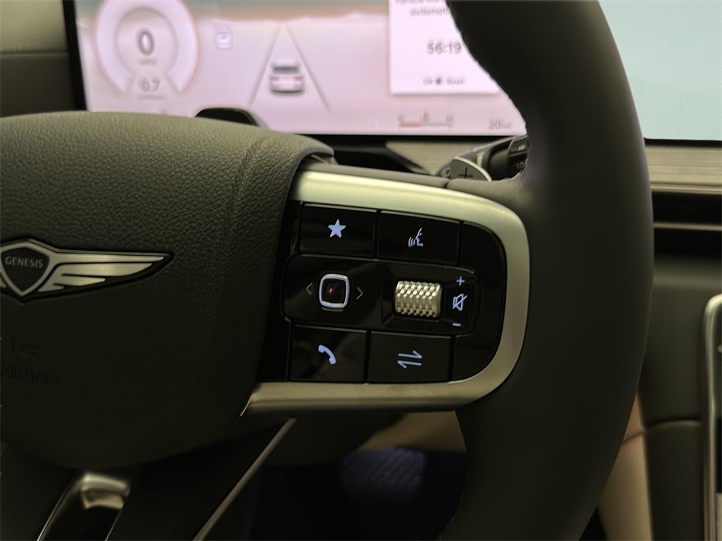 2026 Genesis GV80 2.5T Advanced AWD photo 13