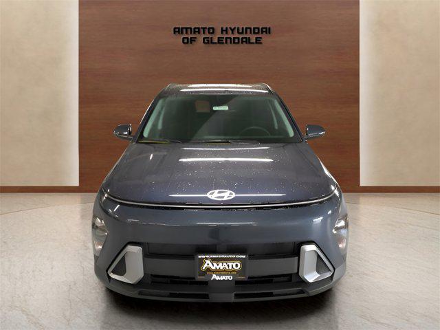 2025 Hyundai Kona SEL photo 9