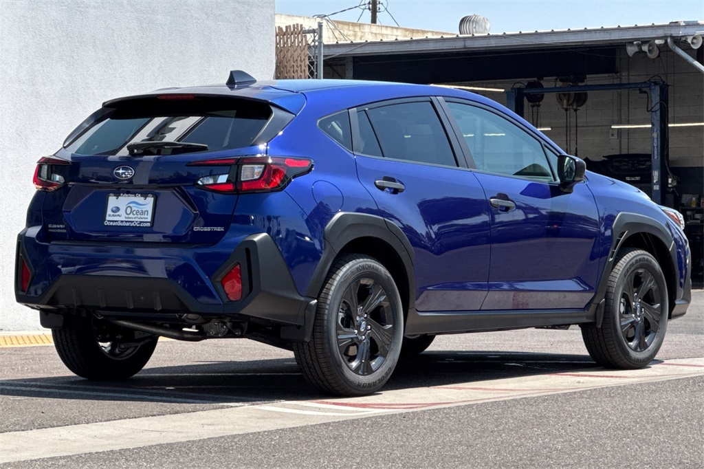 2025 Subaru Crosstrek Base photo 2