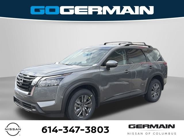 2025 Nissan Pathfinder SV's photo