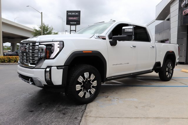 2025 Gmc Sierra 2500 HD Denali photo 3