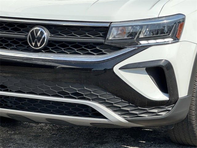 2022 Volkswagen Taos SE photo 5