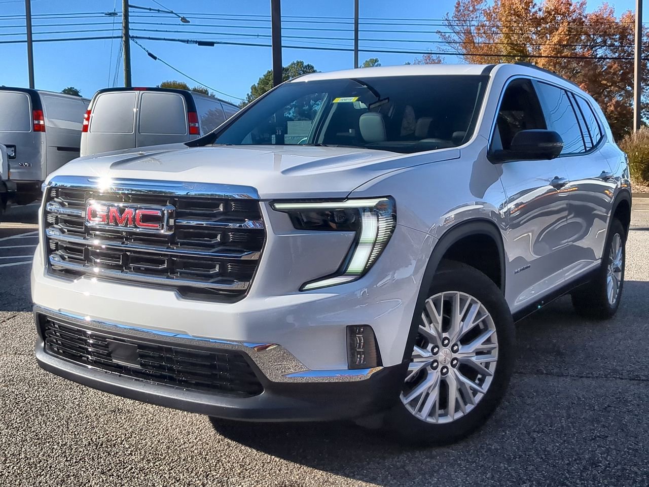 2026 GMC Acadia Elevation's photo