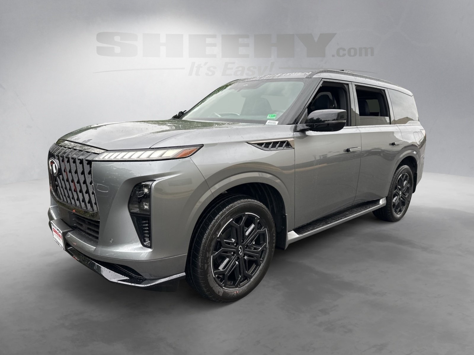 2026 Infiniti QX80 Sensory photo 3