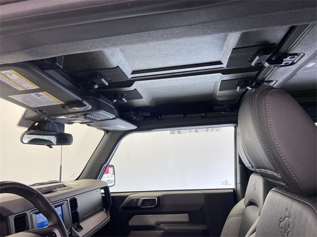 2022 Ford Bronco Black Diamond photo 28