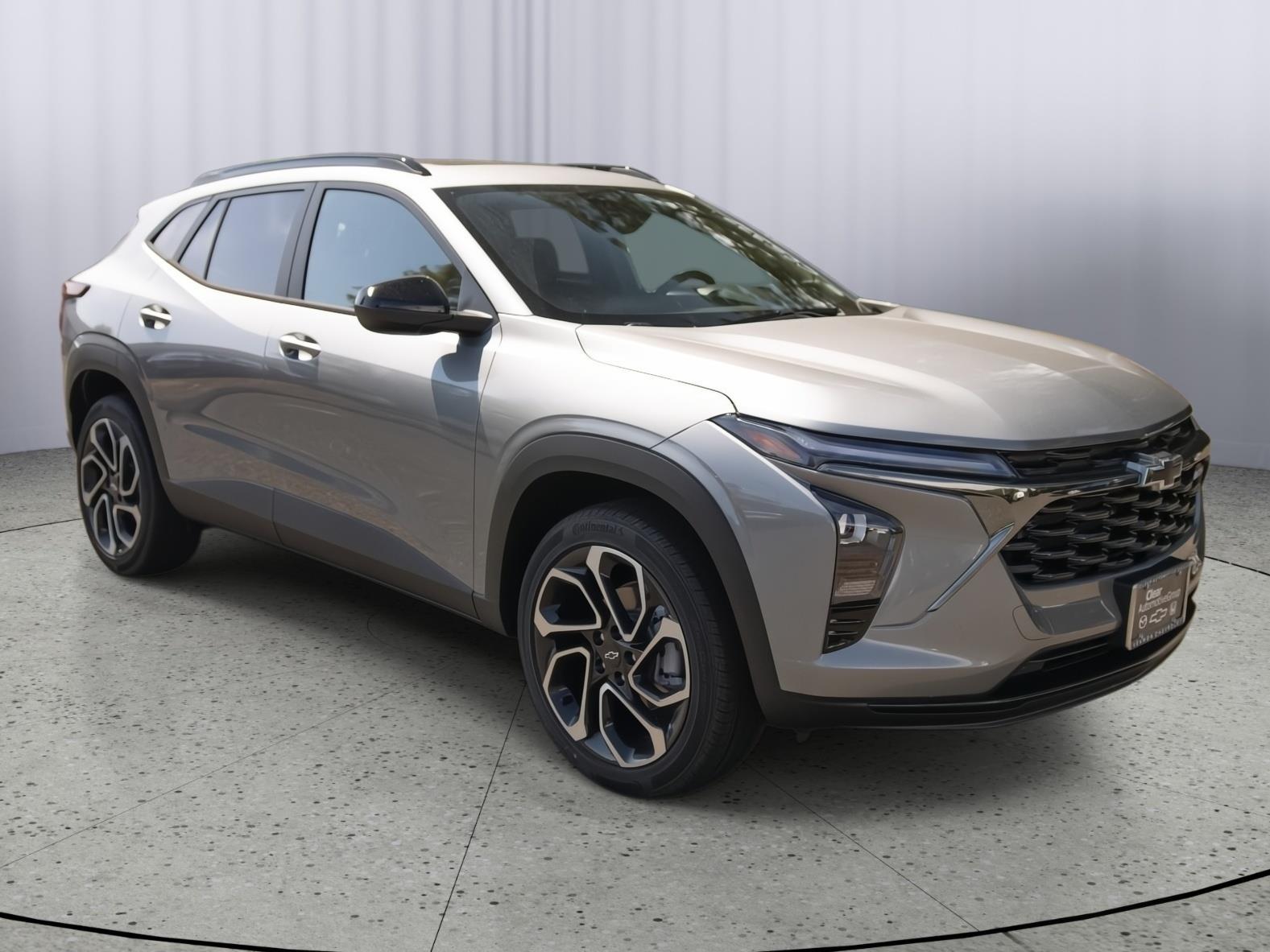 2025 Chevrolet Trax RS's photo