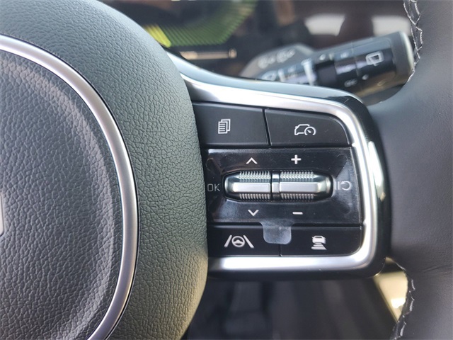 2025 Kia Sorento S photo 11