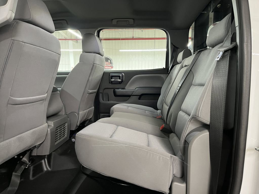 2024 Chevrolet Silverado 6500HD Work Truck photo 3