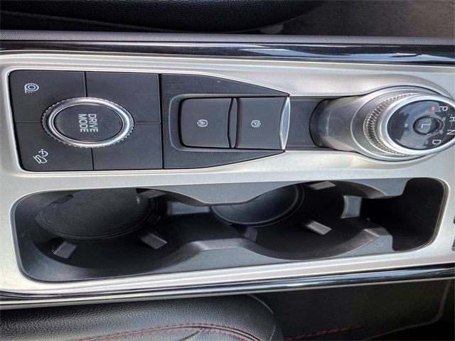 2022 Ford Explorer ST-Line photo 15