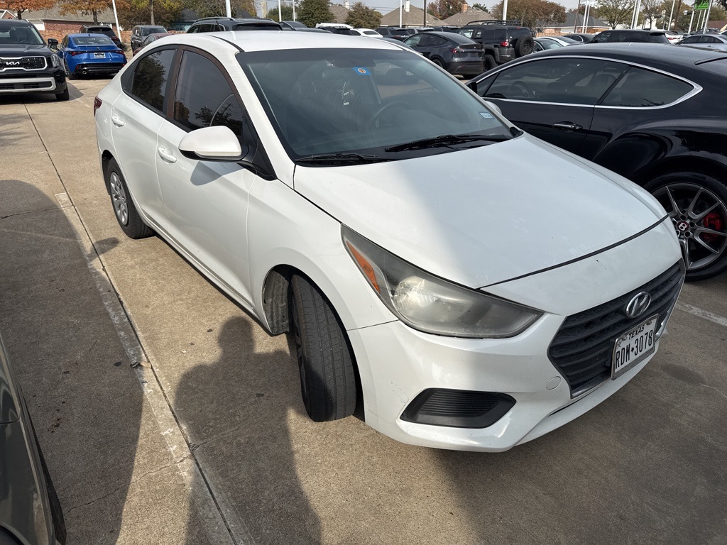 Used 2018 Hyundai Accent SE with VIN 3KPC24A39JE020487 for sale in Plano, TX