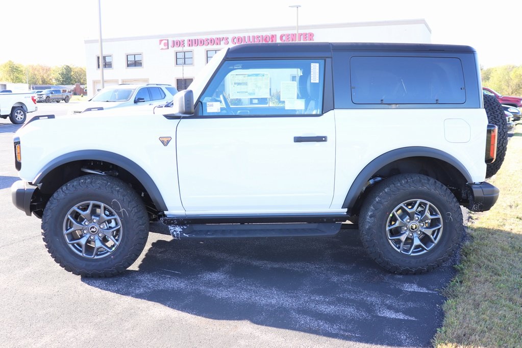 2025 Ford Bronco Badlands photo 3