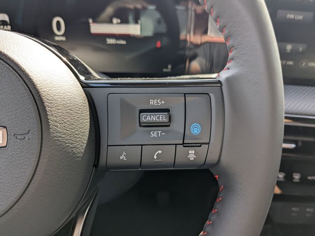 2025 Nissan Kicks SR photo 20