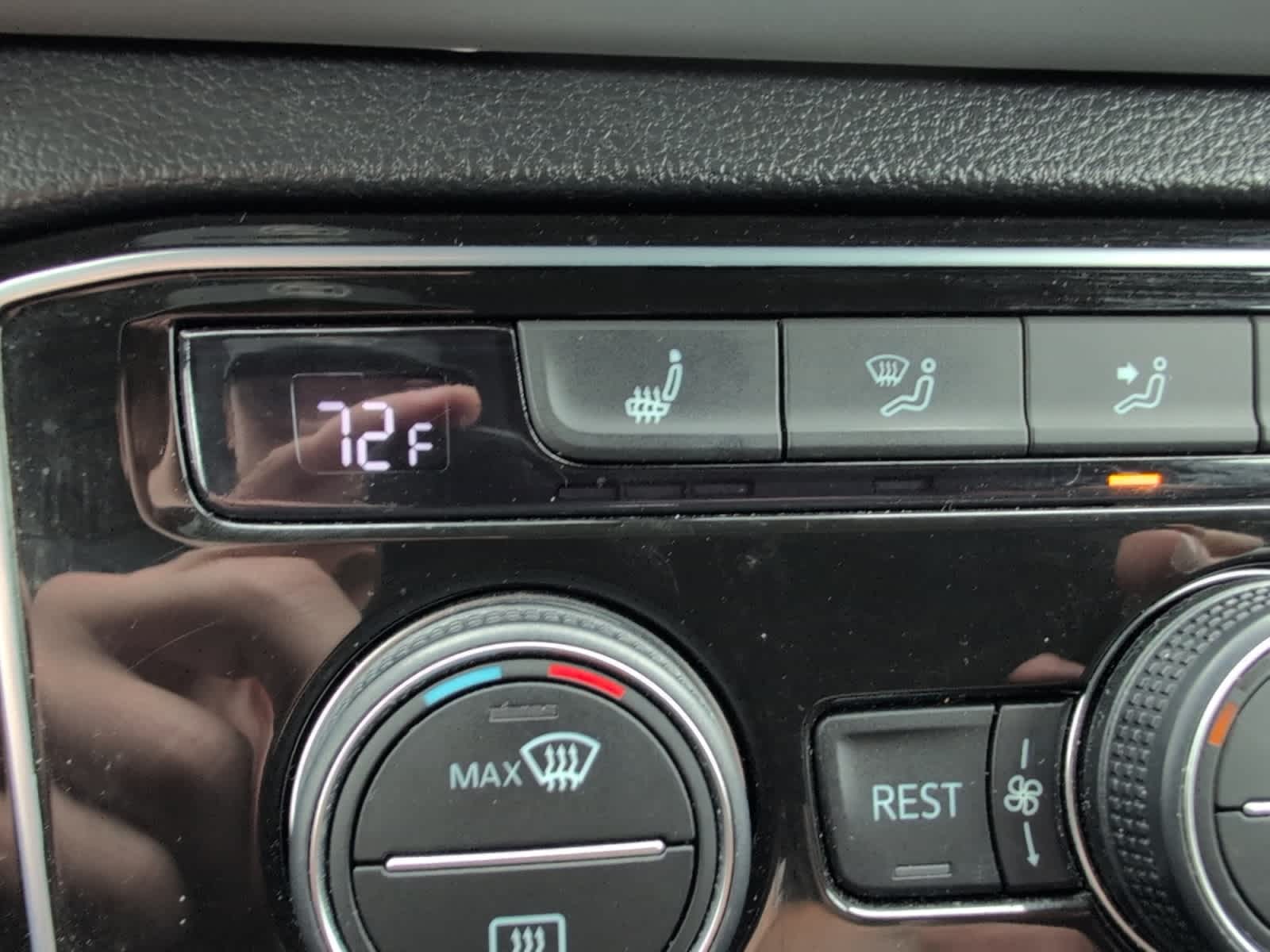 2022 Volkswagen Atlas V6 SE Technology photo 23